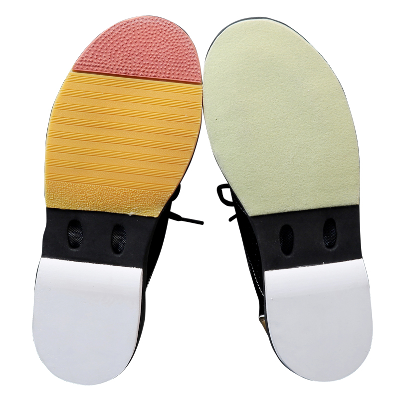 The difference between bowling shoes and ordinary shoes Bowling