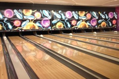 Cheap wholesale wooden bowling lanes (5)