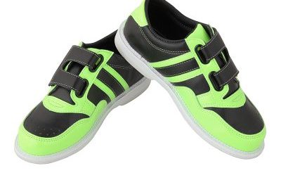Green high quality bowling shoes (1)