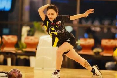 Hot selling adult bowling ball (3)