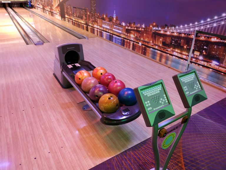 New smart automatic bowling lane Bowling Equipment Manufacturers