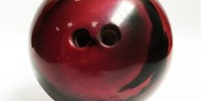 The latest golden bowling ball (4)