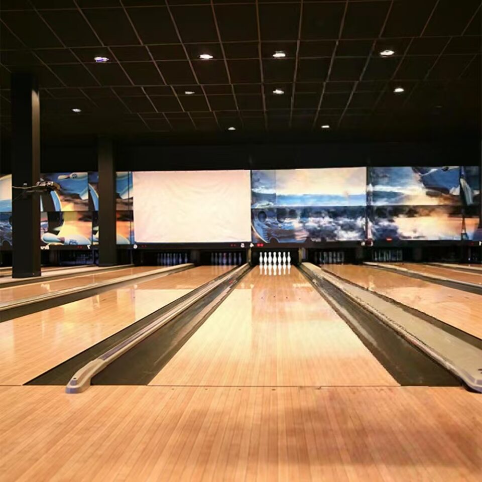 Bowling lanes for amusement parks from supplier