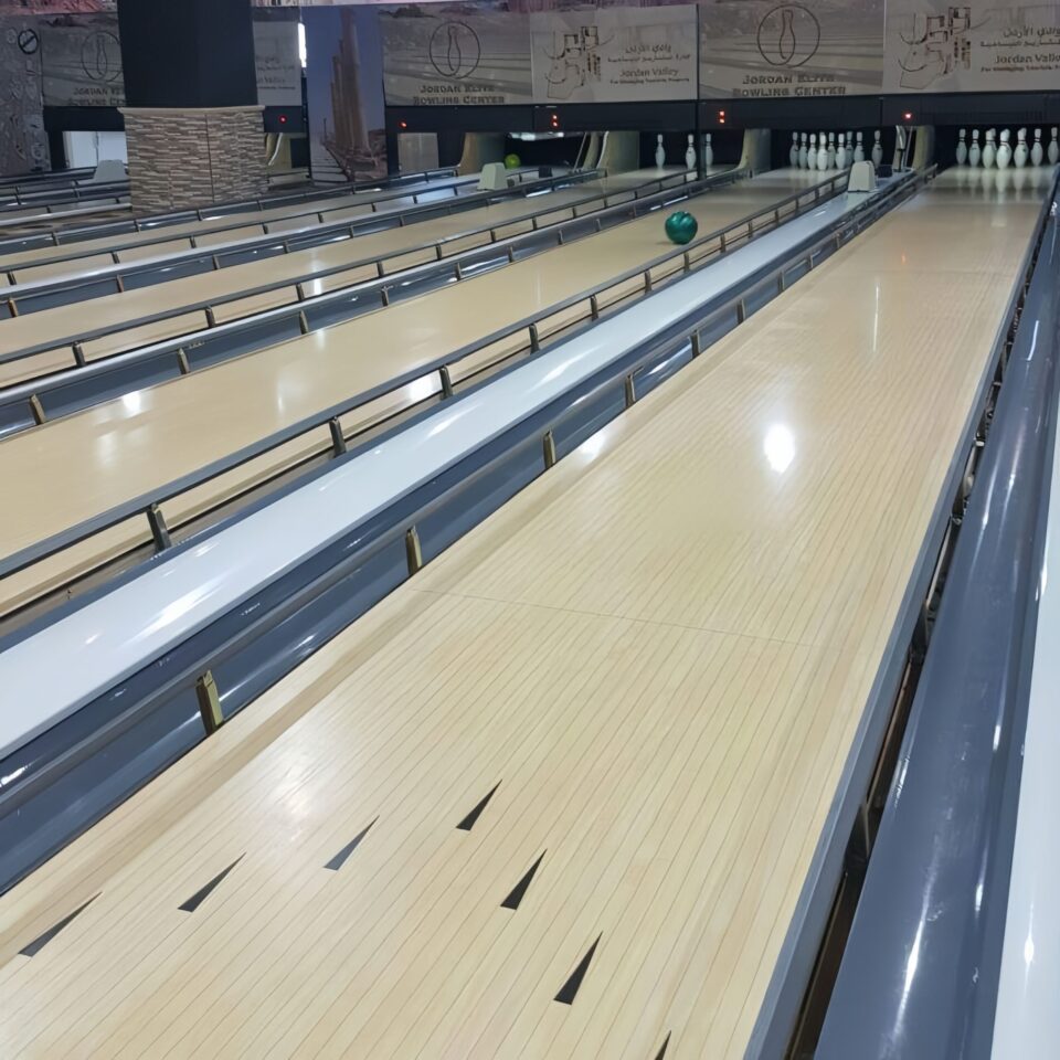 Factory direct recreation bowling lanes manufacturer