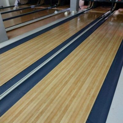 Professional bowling lanes manufacturer supply