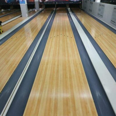 Professional bowling lanes manufacturer supply