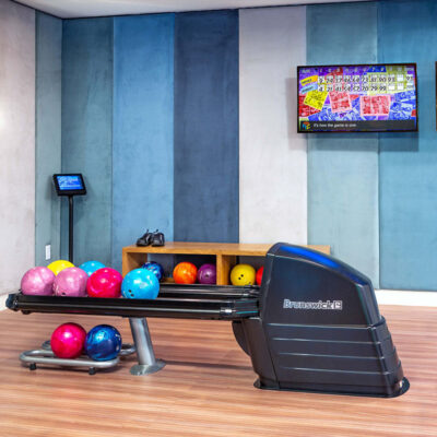 Bowling lanes for entertainment centers supplier