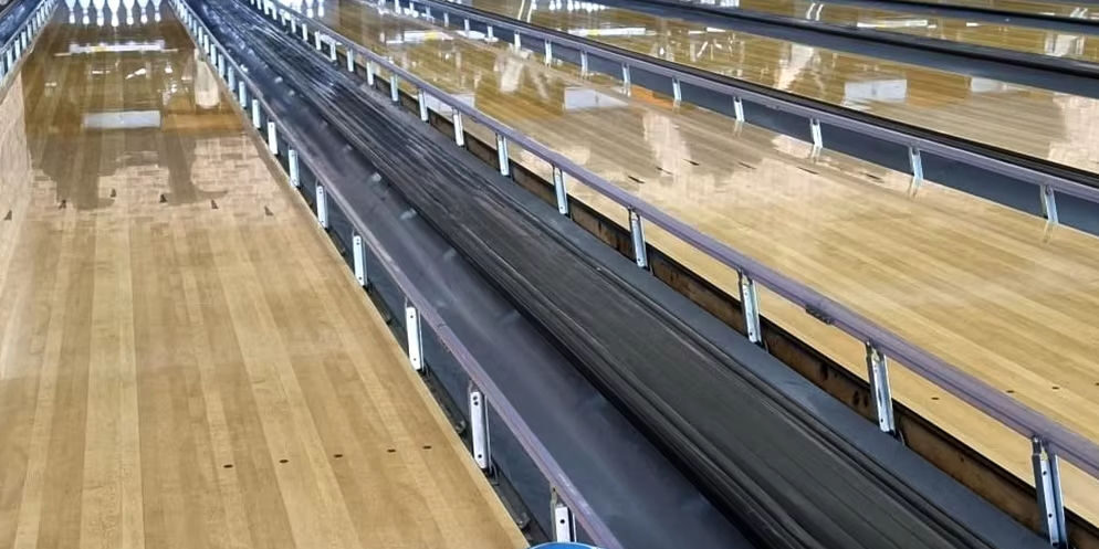Bulk hot-selling new indoor bowling lanes