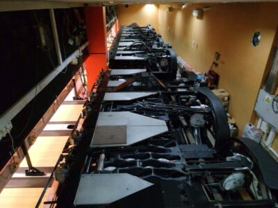 Professional AMF 90XLi bowling lanes