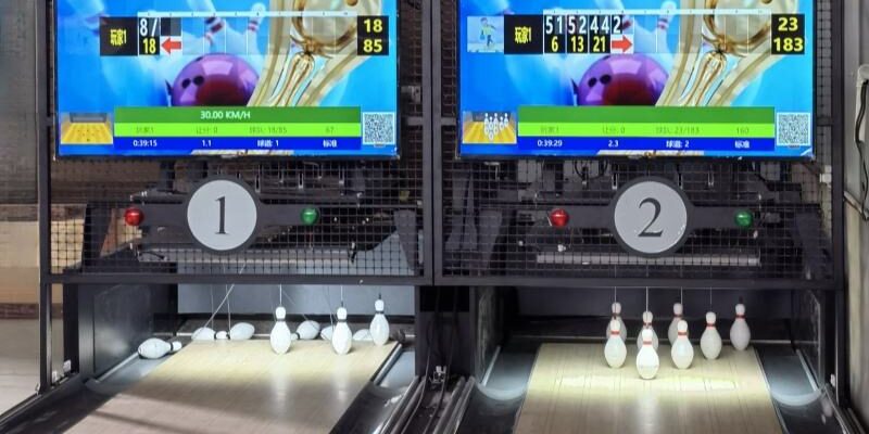 High Grade Bowling Machine