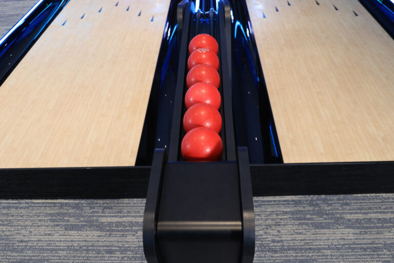 Hot Sale Bowling Lane Complete Set Manufacturer (2) Hot Sale Bowling Lane for Entertainment