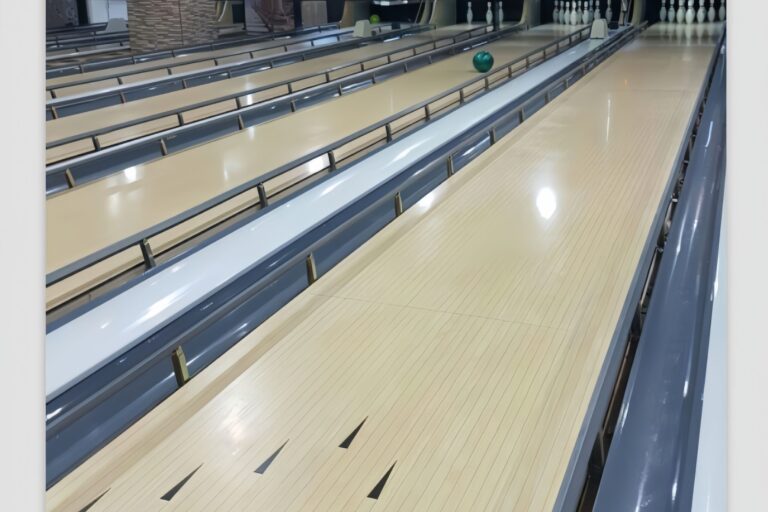 New Full Bowling Lane Set for Bowling Entertainment Center (2) New Full Bowling Lane Set