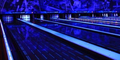 Bowling Machine and Tenpin Lane System